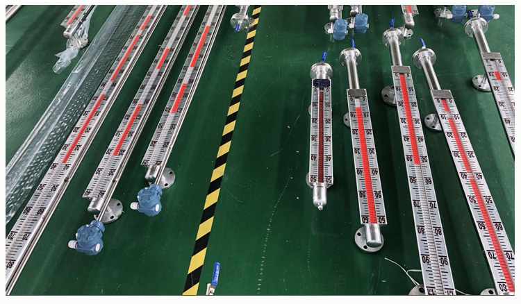 uhz型磁性液位計產(chǎn)品圖